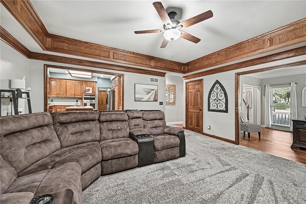 7645 N Lucerne Court Property Photo 9