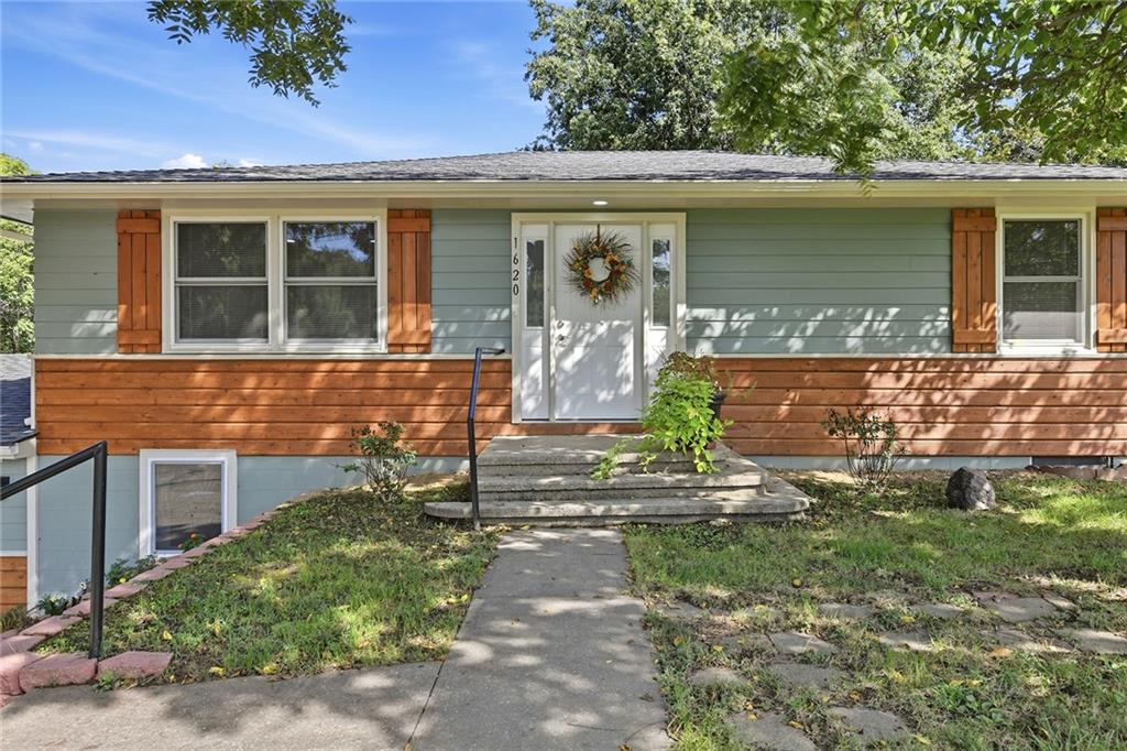 1620 Spruce Street Property Photo 1
