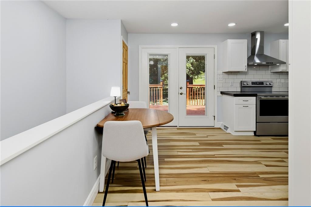 1620 Spruce Street Property Photo 7