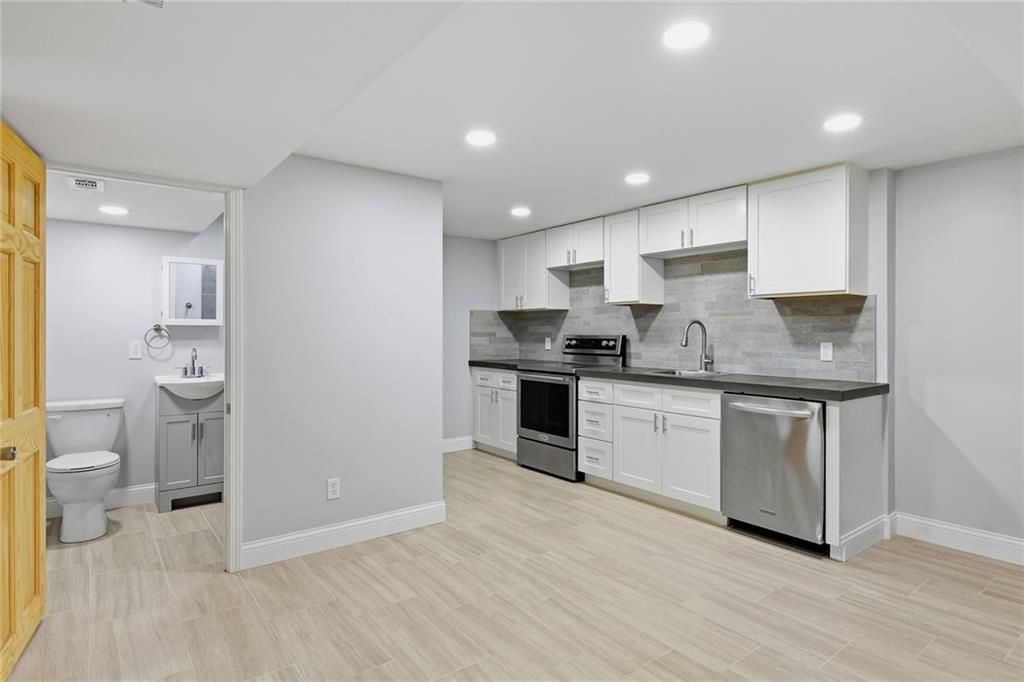 1620 Spruce Street Property Photo 20