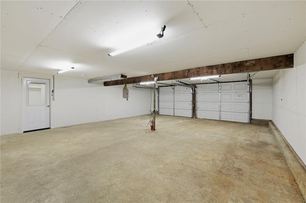 1620 Spruce Street Property Photo 27