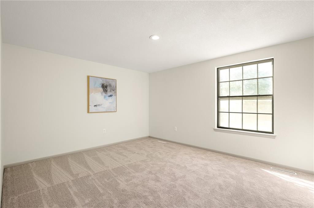 2116 E Mohawk Drive Property Photo 17