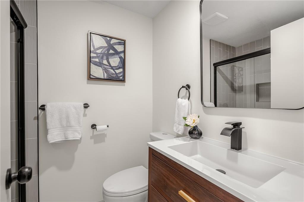 2116 E Mohawk Drive Property Photo 20