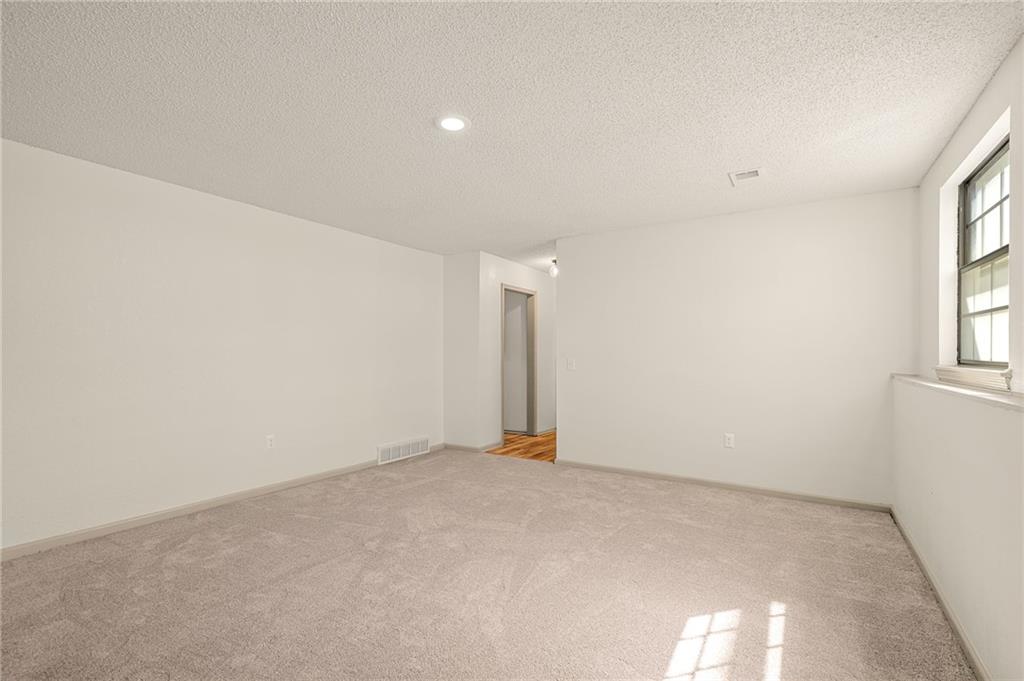 2116 E Mohawk Drive Property Photo 32