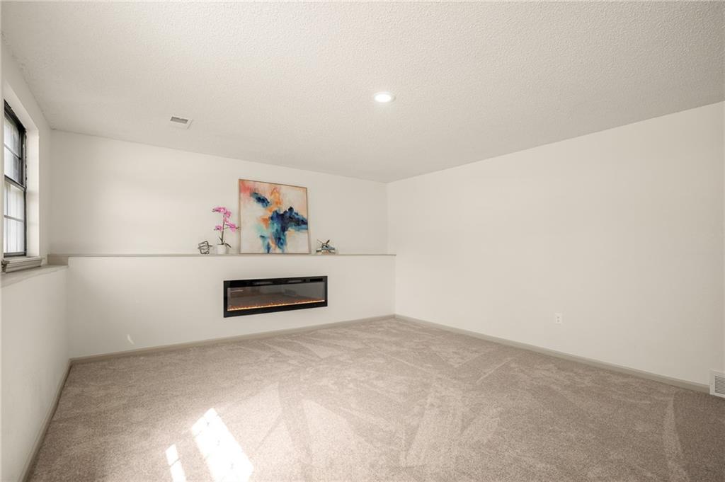 2116 E Mohawk Drive Property Photo 33