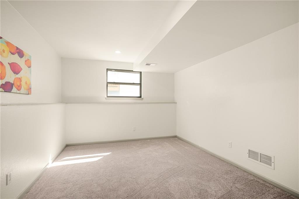 2116 E Mohawk Drive Property Photo 34