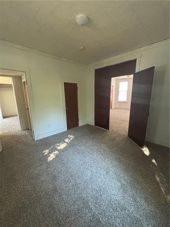 1027 E 6th Street Property Photo 8