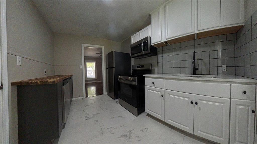8032 Brooklyn Avenue Property Photo 7