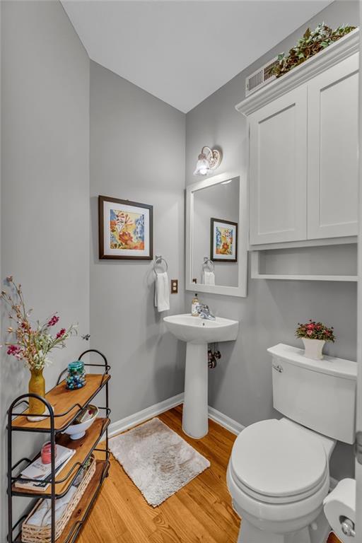 2220 Killarney Court Property Photo 45