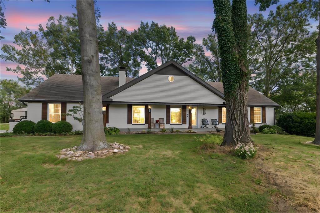 13105 S Lakeshore Drive Property Photo 6