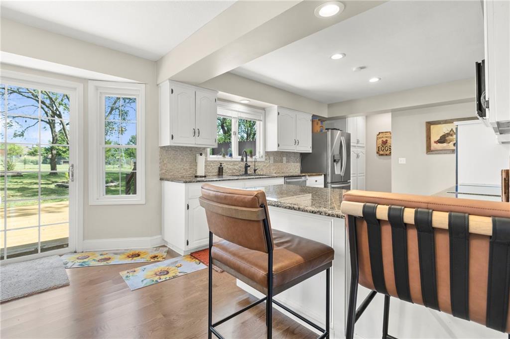 13105 S Lakeshore Drive Property Photo 13