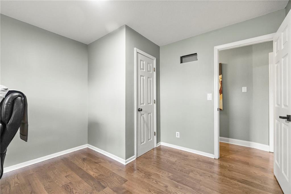 13105 S Lakeshore Drive Property Photo 23