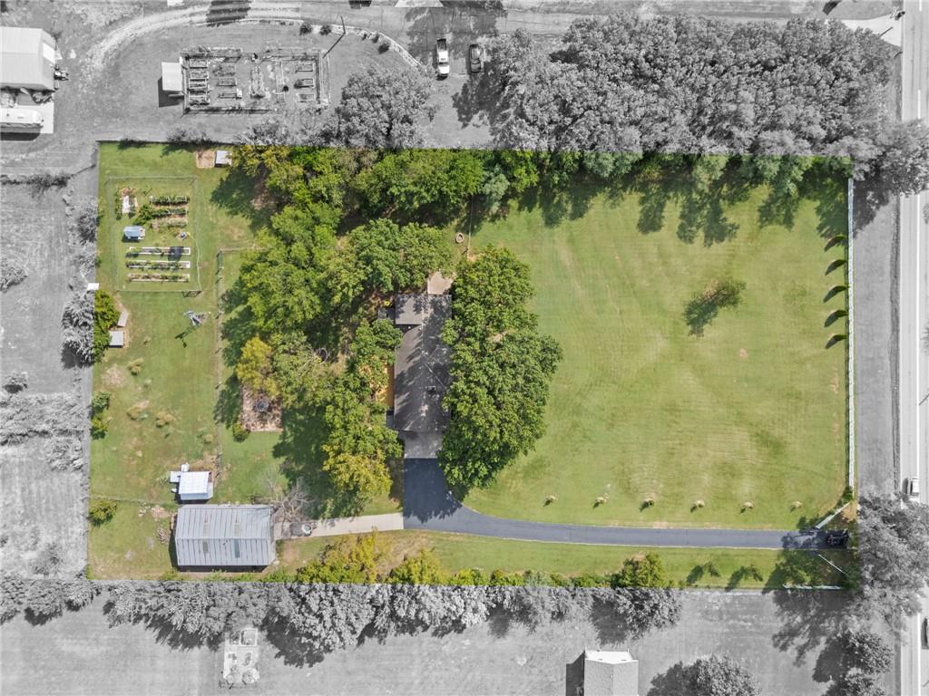 13105 S Lakeshore Drive Property Photo 68