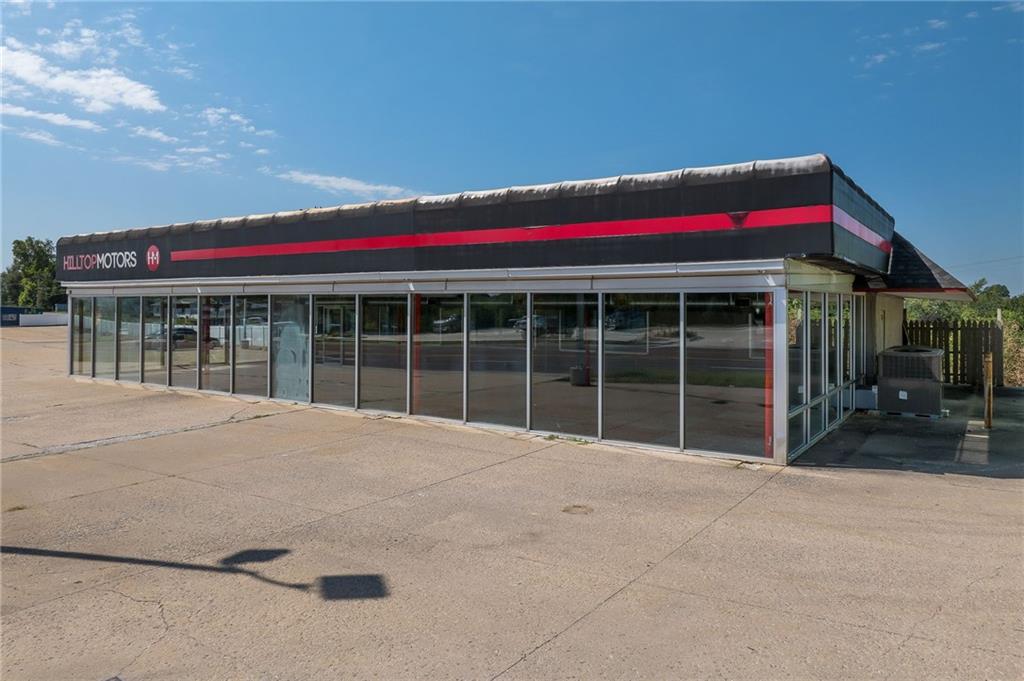 1710 S Belt Highway Property Photo 1
