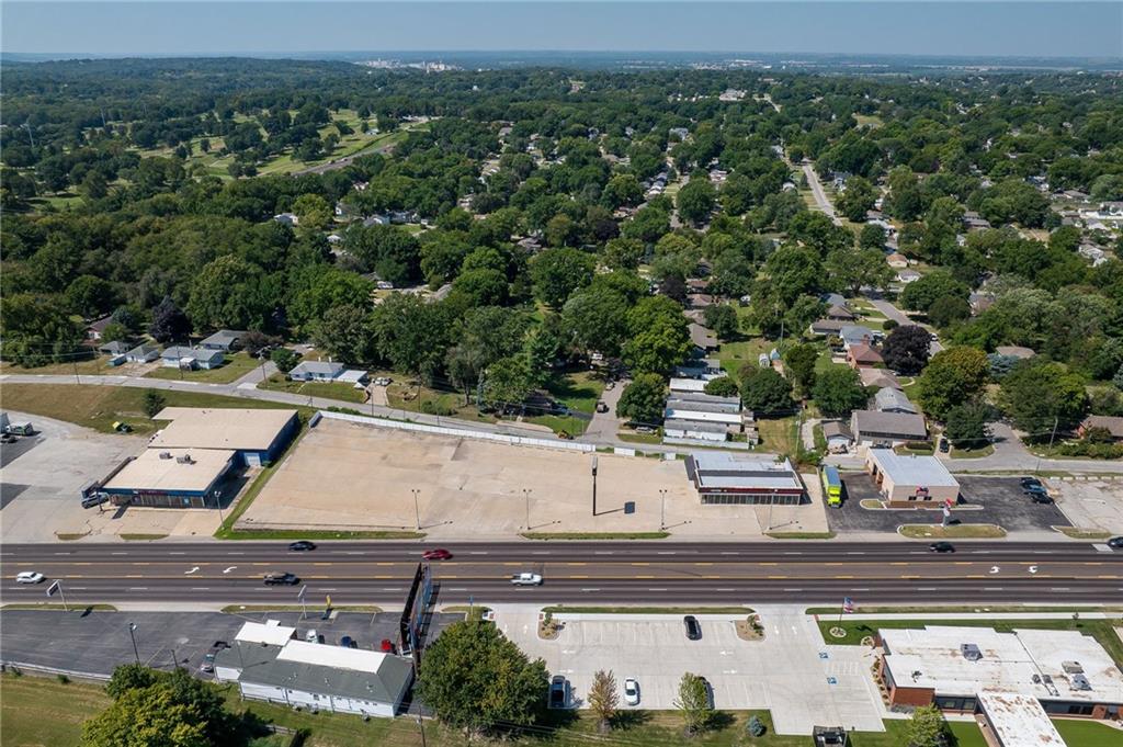 1710 S Belt Highway Property Photo 6