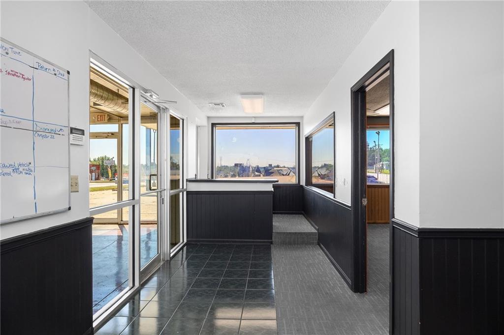 1710 S Belt Highway Property Photo 13