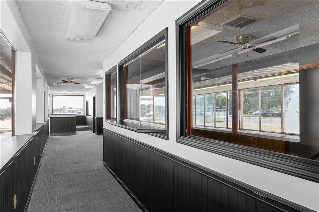 1710 S Belt Highway Property Photo 15