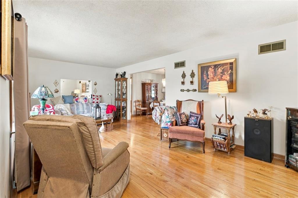 5721 Georgia Avenue Property Photo 5