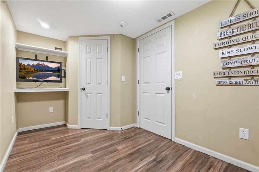 1304 Clark Avenue Property Photo 21