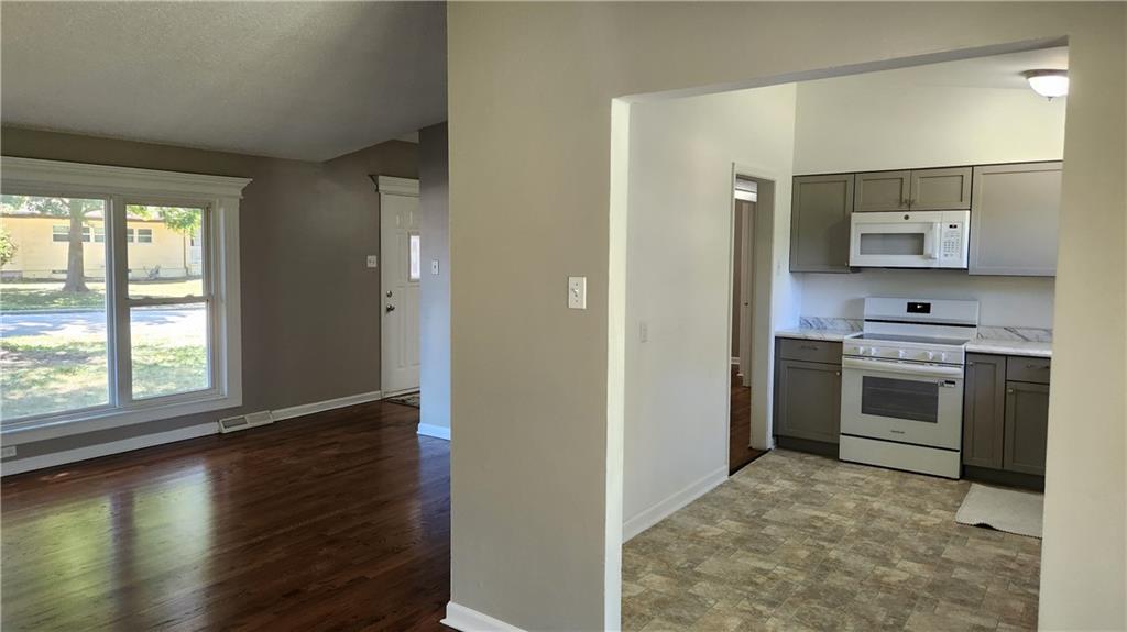 509 Indian Trail Property Photo 5