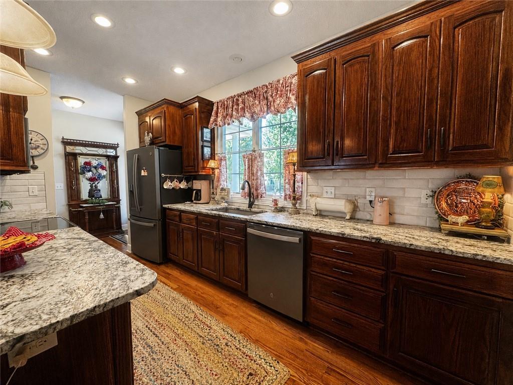 29419 Palmer Drive Property Photo 6