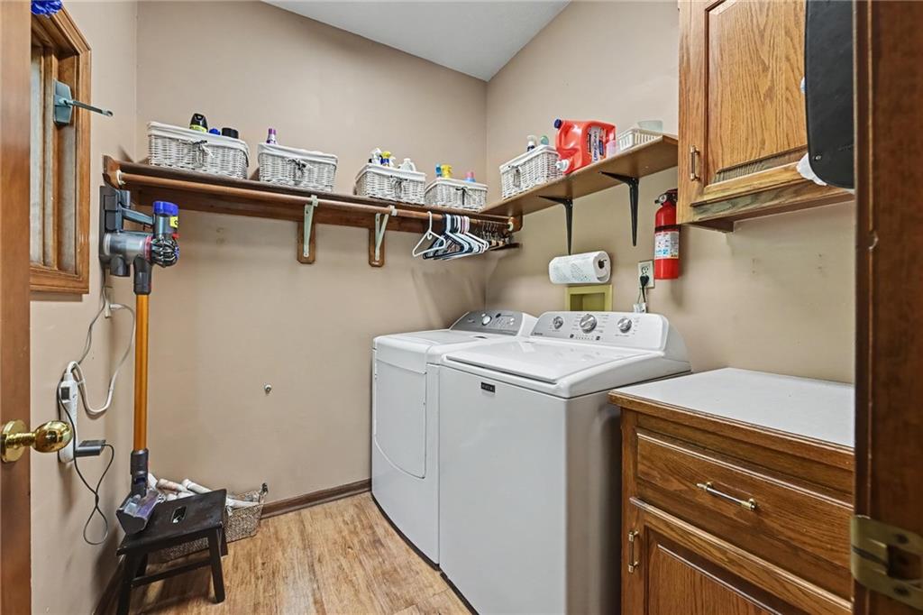 8225 Nw Weatherby Drive Property Photo 13