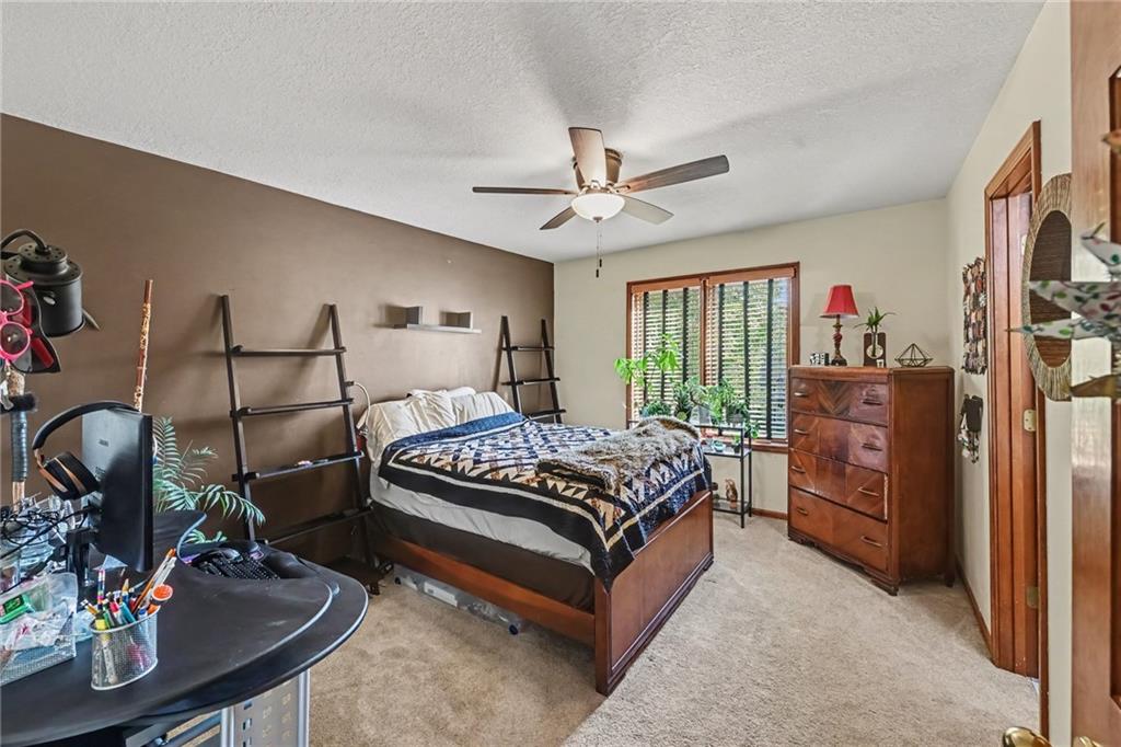 8225 Nw Weatherby Drive Property Photo 25