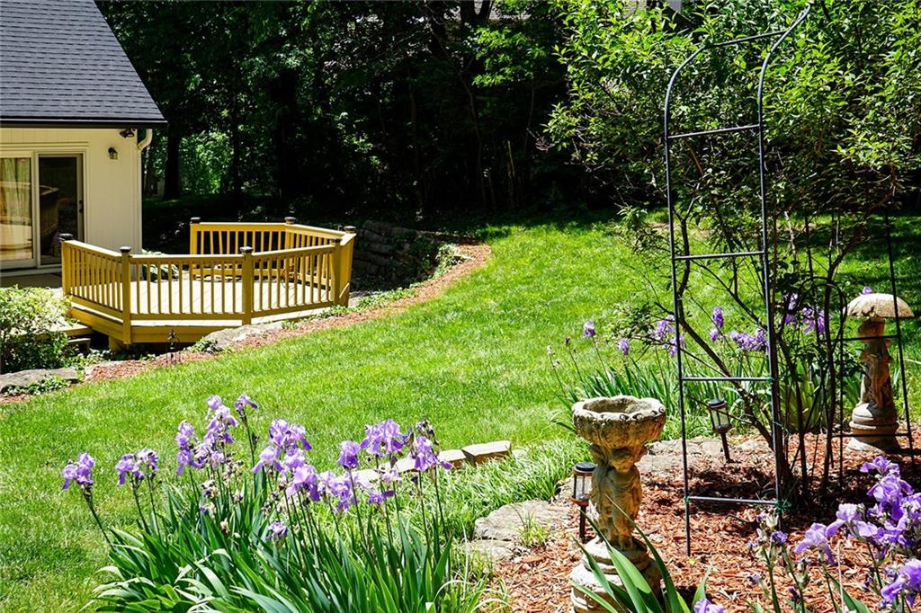 8225 Nw Weatherby Drive Property Photo 34