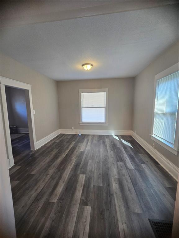 2522 Norton Avenue Property Photo 12