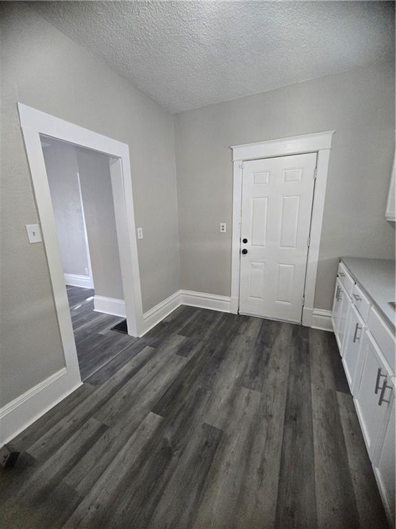 2522 Norton Avenue Property Photo 17