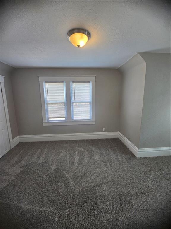 2522 Norton Avenue Property Photo 29