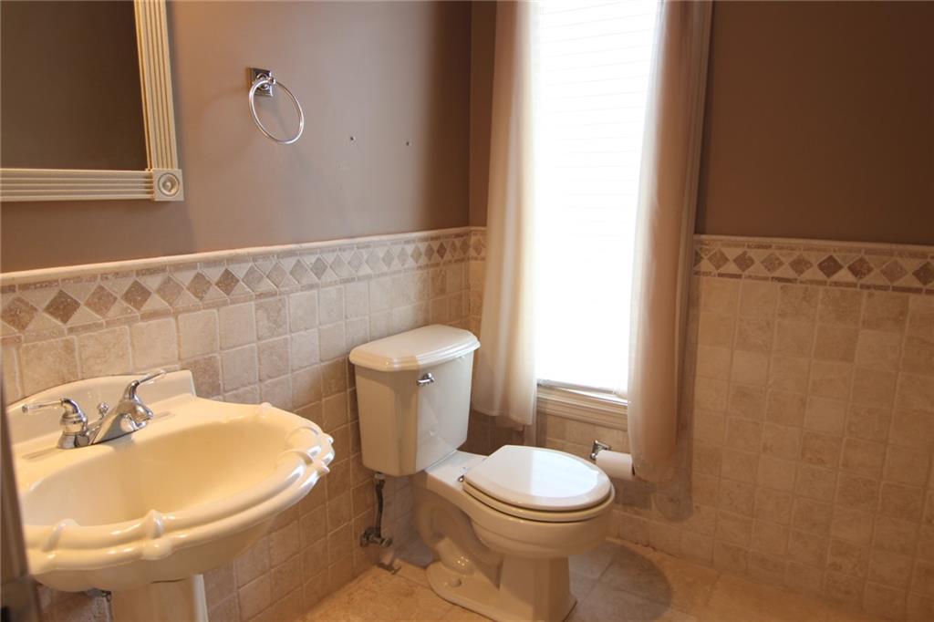 12817 W 116th Street Property Photo 7