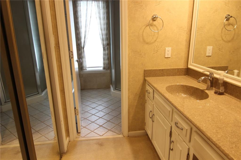 12817 W 116th Street Property Photo 10