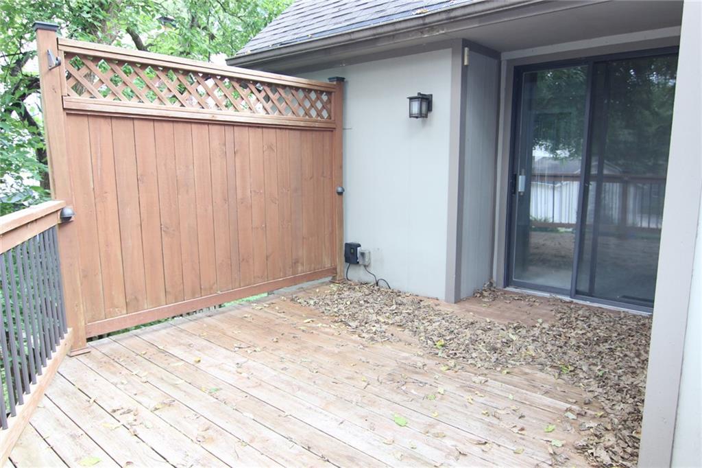 12817 W 116th Street Property Photo 33