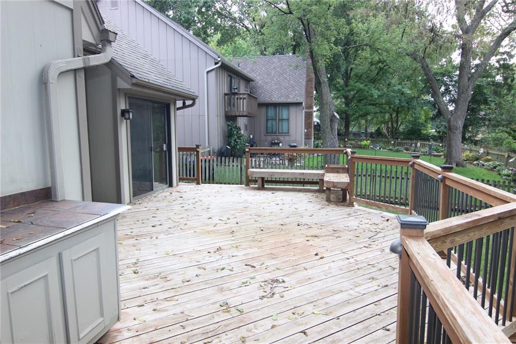 12817 W 116th Street Property Photo 34