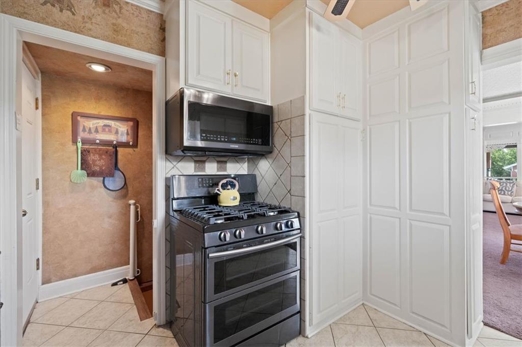 12910 Grandview Road Property Photo 16