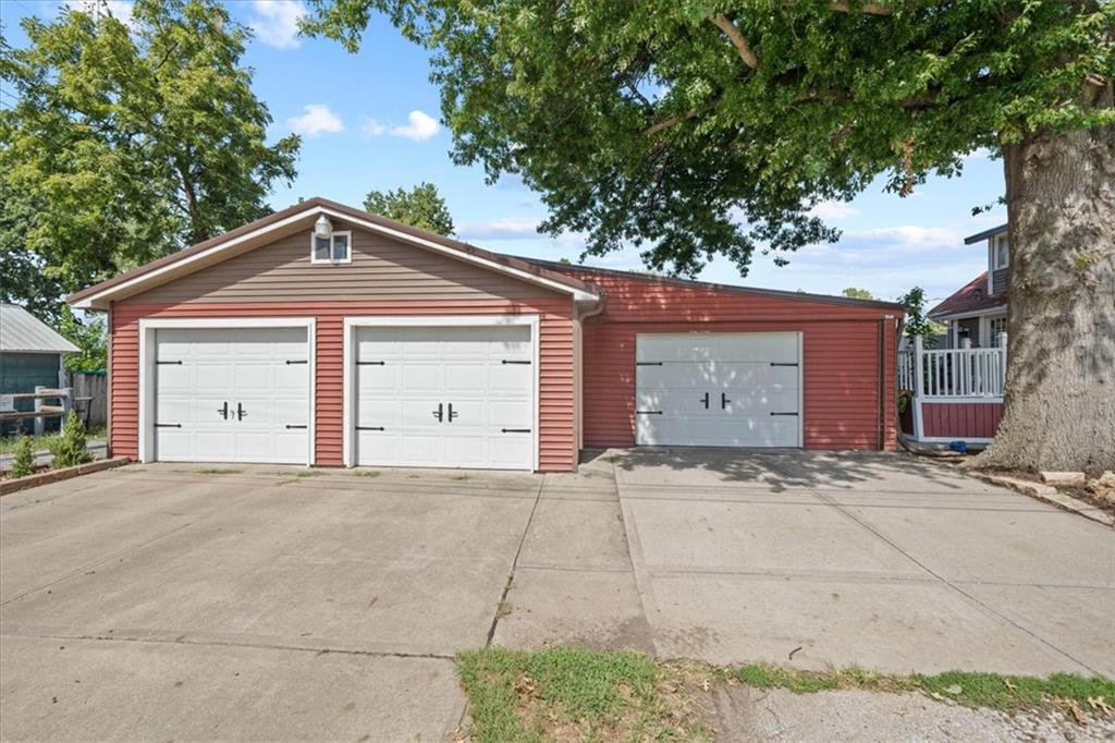 12910 Grandview Road Property Photo 30