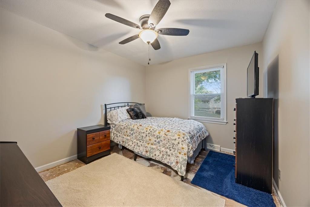 300 Johnston Drive Property Photo 17
