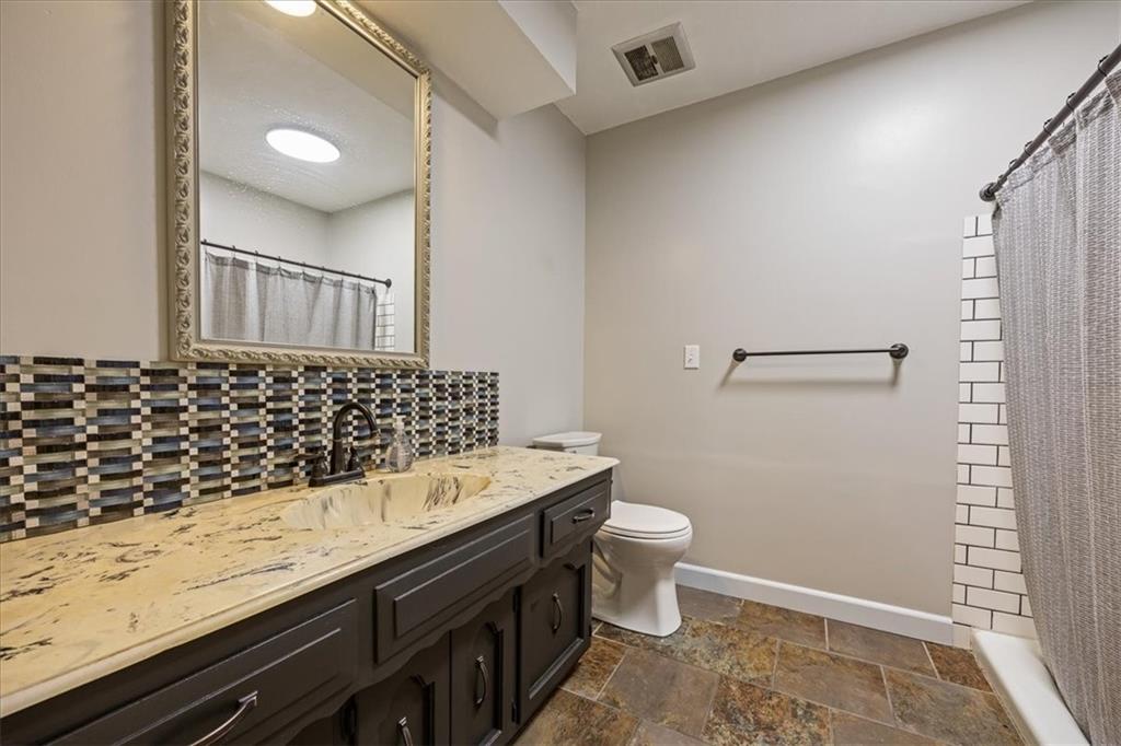 300 Johnston Drive Property Photo 20