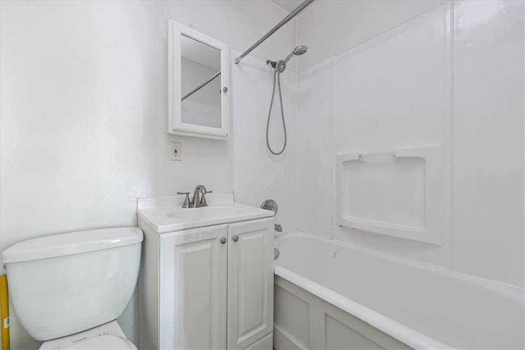 3820 Walnut Street Property Photo 18