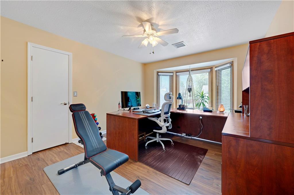 1013 Se Greenridge Drive Property Photo 26