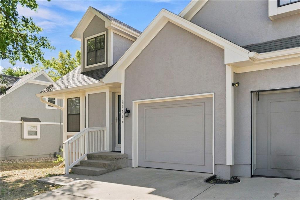11617 W 113 Street Property Photo 2