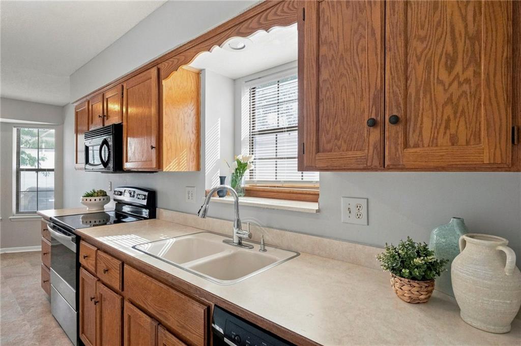 11617 W 113 Street Property Photo 10