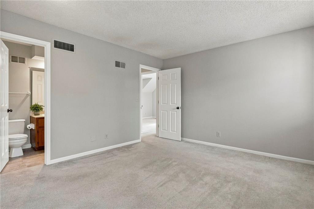 11617 W 113 Street Property Photo 13
