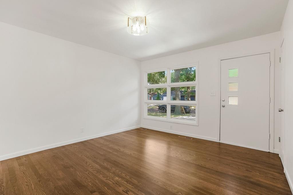 8714 Melrose Street Property Photo 8