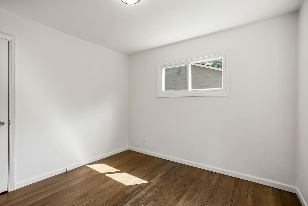 8714 Melrose Street Property Photo 16
