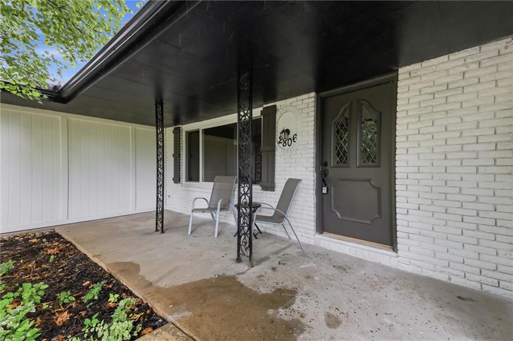 2806 N River Boulevard Property Photo 3