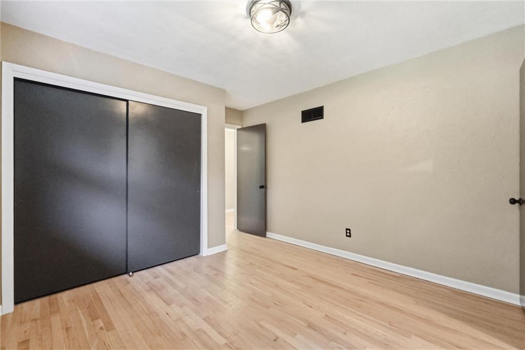 2806 N River Boulevard Property Photo 16