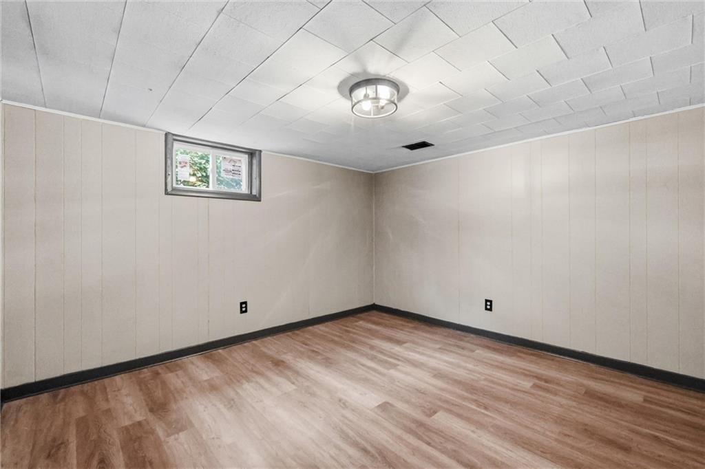2806 N River Boulevard Property Photo 36