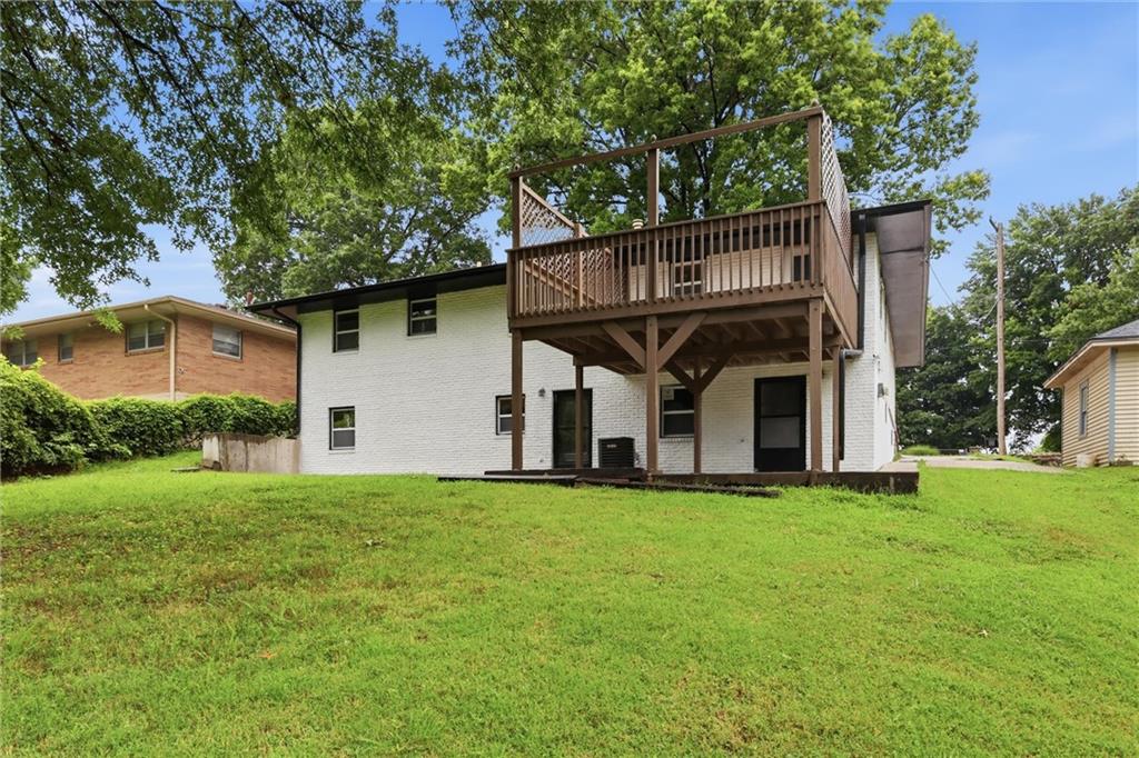 2806 N River Boulevard Property Photo 40